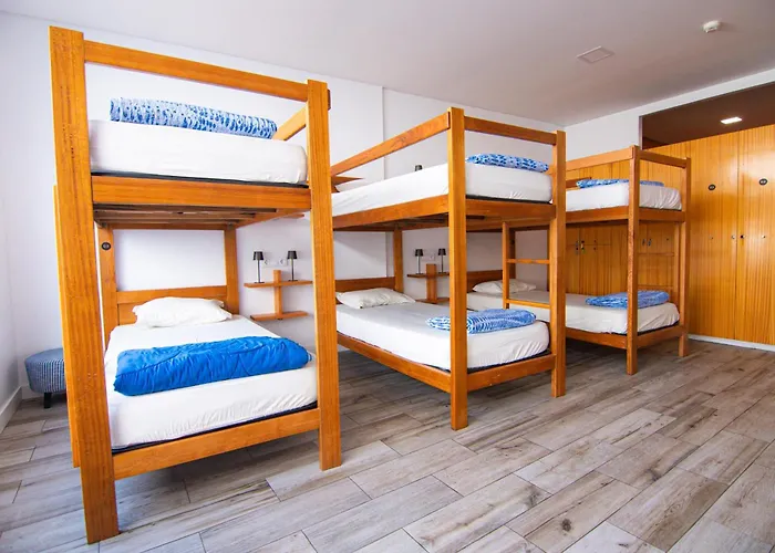 D'avenida * 维拉·普拉亚·德·安科拉