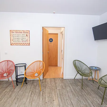 D'avenida Hostel *