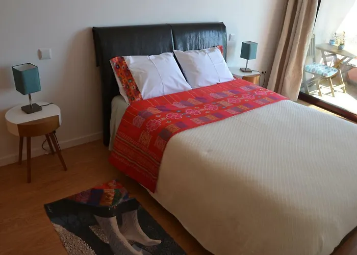 D'avenida * Вила-Прайа-де-Анкора